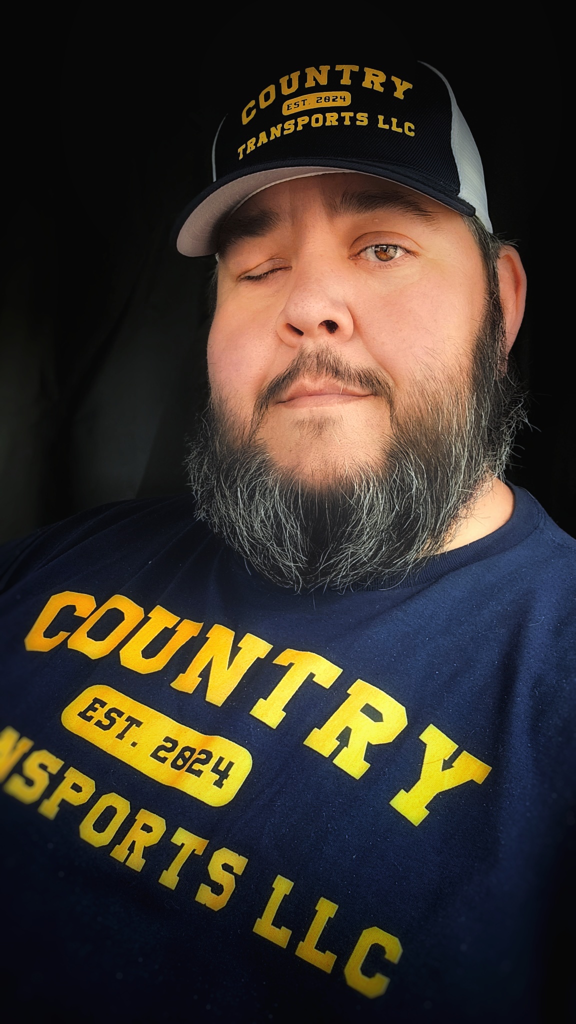 a pic of countrys logo